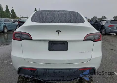 2023 Tesla Model Y from USA, damaged, VIN 7SAYGDEE4PA039776